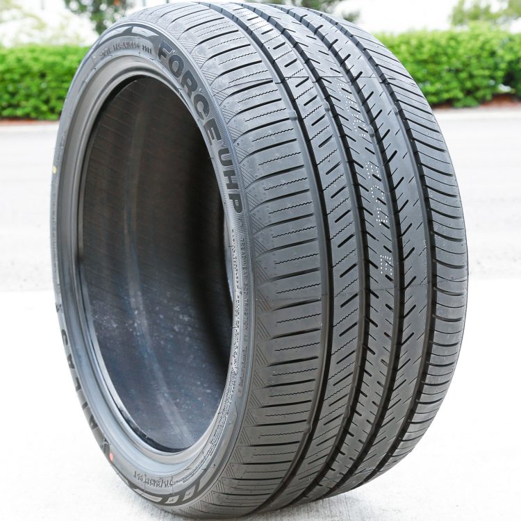 Atlas Force UHP 275/35R18 95Y AS A/S All Season Tire